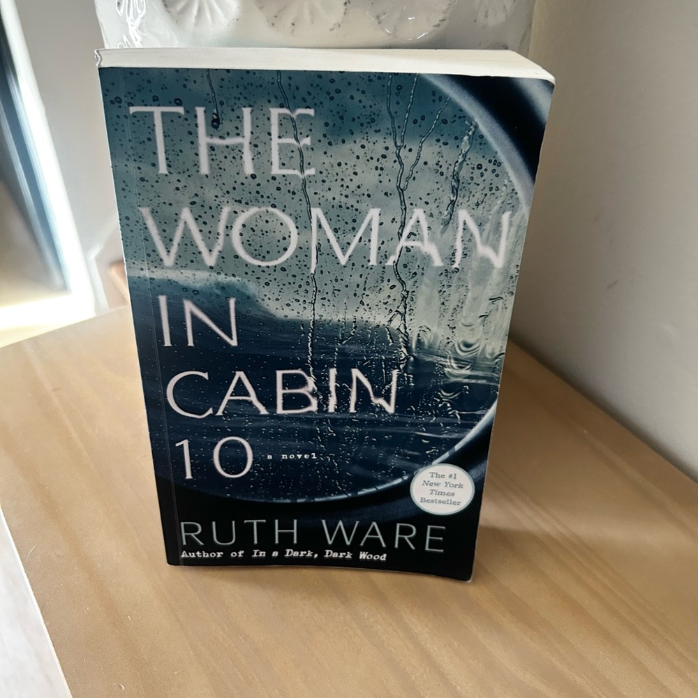 The Woman in Cabin 10 by Ruth Ware psychological thriller Novel Paperback Book
